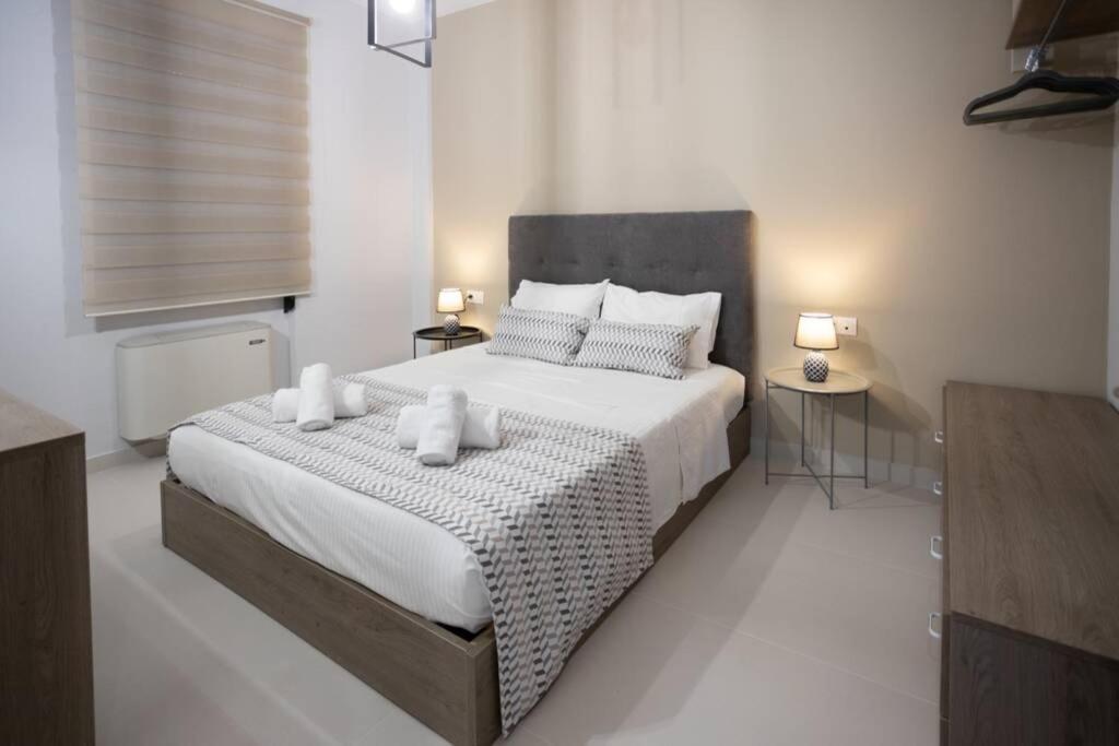 Mela Luxury Apartments Maroulás 외부 사진